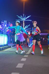 BIB: 45848
                            <button type="button" onclick="openModal(21578288)" class="btn btn-primary btn-sm float-right btn-popup" data-toggle="modal" data-target=".modal-high-quality">
                        <i class="fas fa-shopping-cart"></i> Add to Cart
                    </button>
                                            <button type="button" onclick="isThisMe(21578288, true)" class="btn btn-success btn-sm float-right btn-popup btn-isme hidden" data-toggle="tooltip" data-placement="bottom" title="นี่คือรูปของคุณใช่ไหม คลิกที่นี่เพื่อเอาเข้าอัลบั้ม">
                        <i class="fas fa-plus"></i> Add to album
                    </button>
                    <button type="button" onclick="isThisMe(21578288, false)" class="btn btn-warning btn-sm float-right btn-popup btn-isnotme hidden">
                        <i class="fas fa-ban"></i> Remove from album
                    </button>